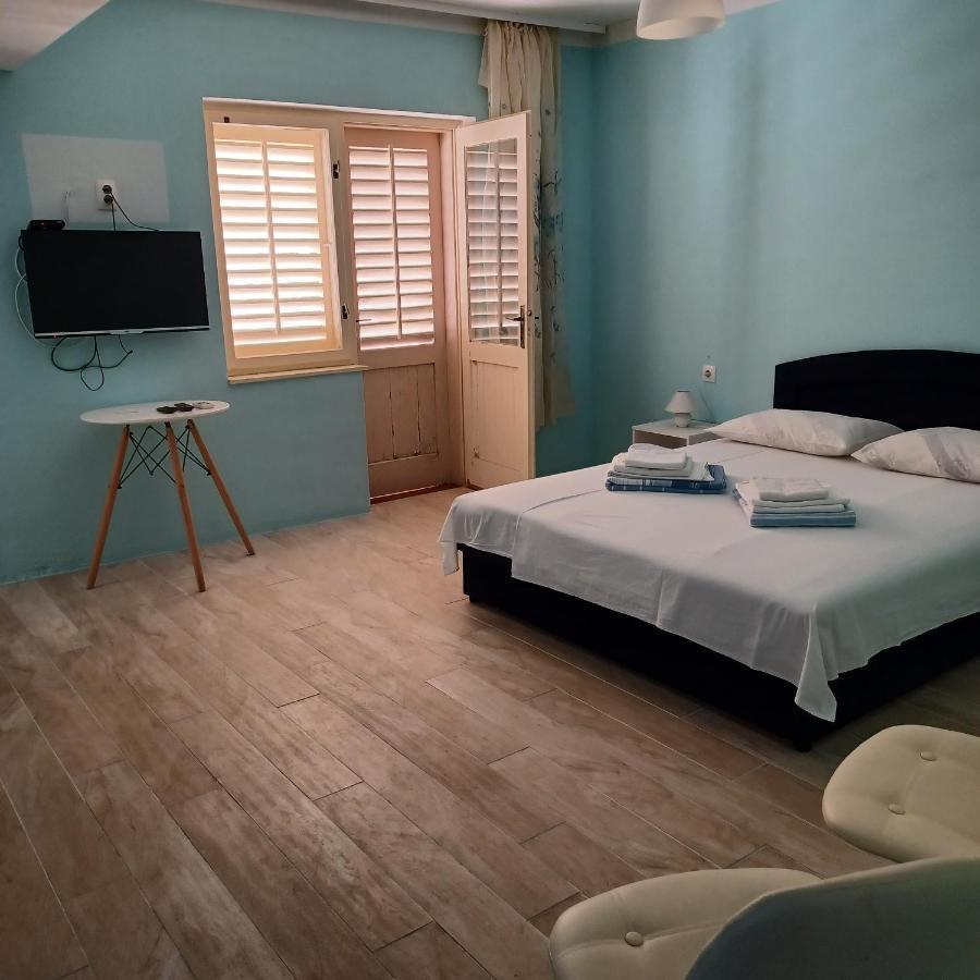 Apartments Losinj Mali Lošinj Buitenkant foto